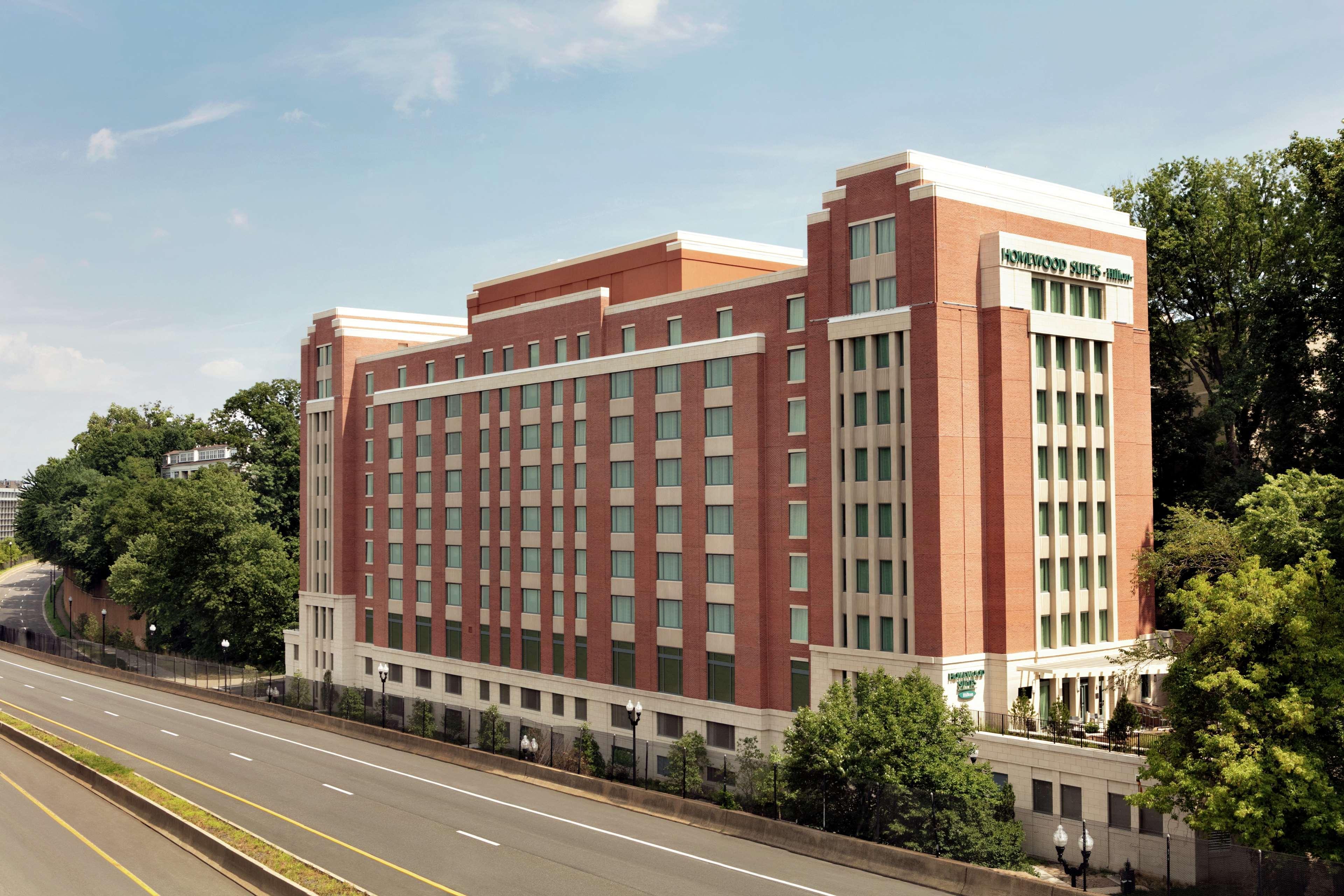 Homewood Suites By Hilton Arlington Rosslyn Key Bridge Экстерьер фото