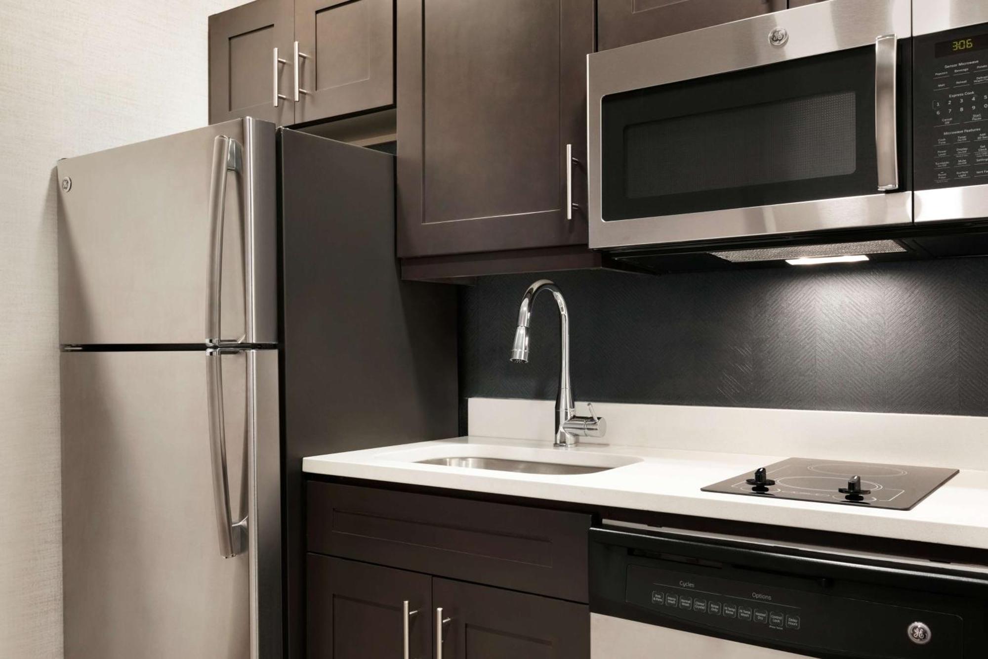 Homewood Suites By Hilton Arlington Rosslyn Key Bridge Экстерьер фото
